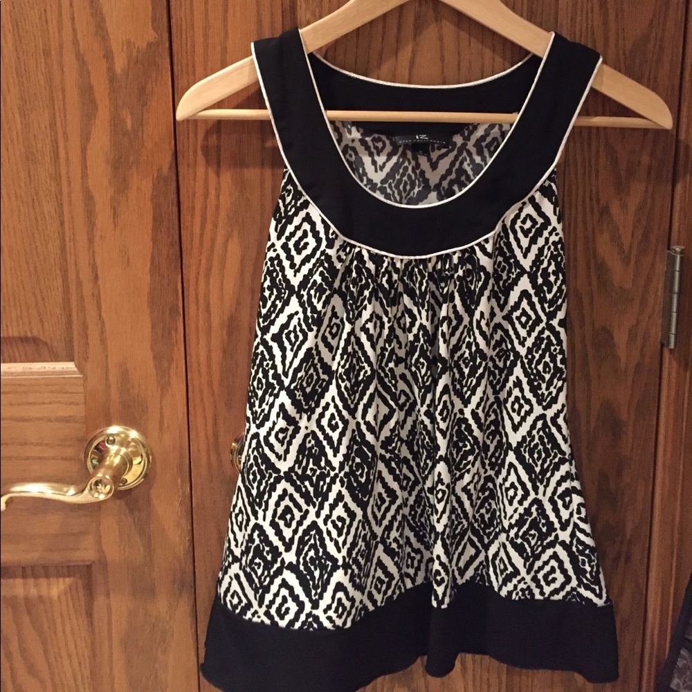 Sleeveless top